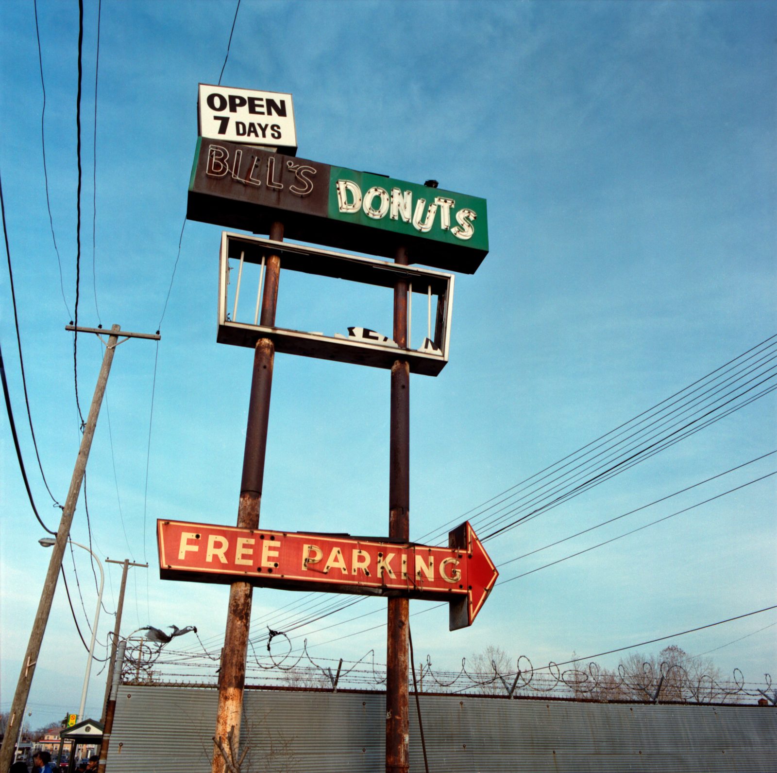 Bill's Donuts